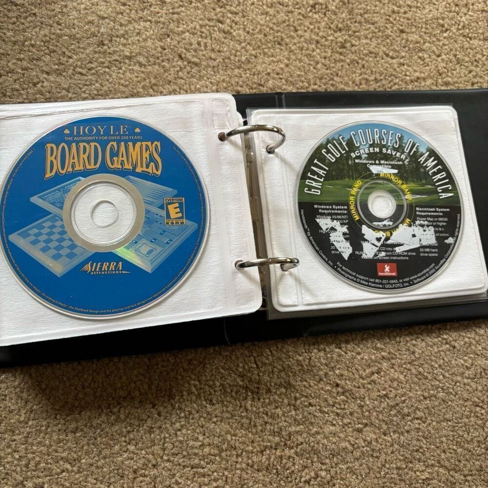 Gateway Software Storage Case With 17 Discs - Picture 10 of 13